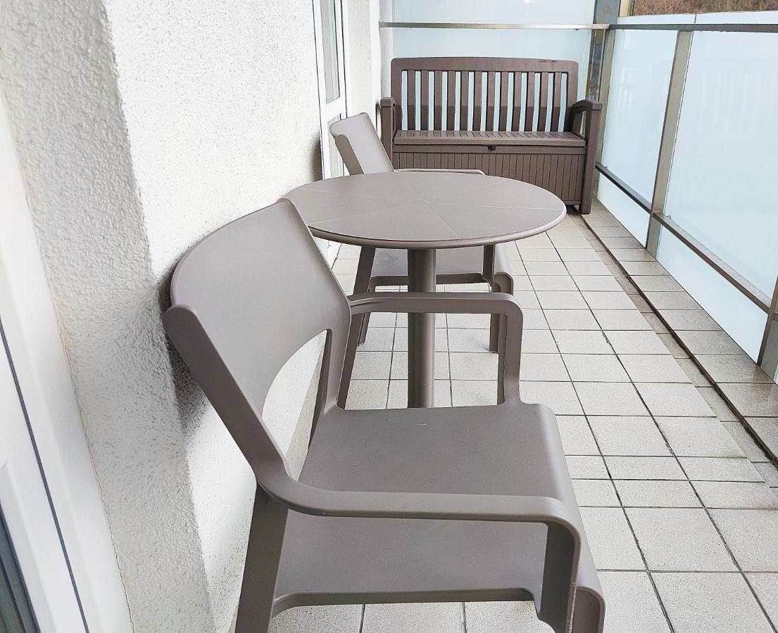 Apartament Przy Hotelu Aquarius Kołobrzeg Esterno foto